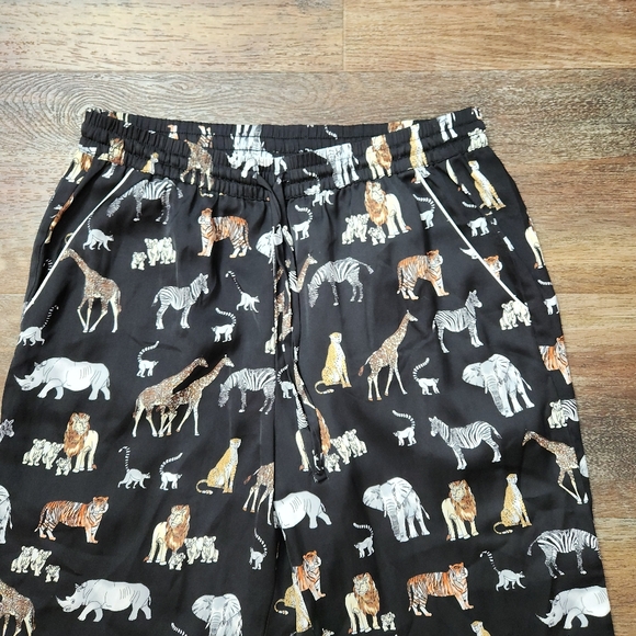 Banana Republic African Animals Pajama Pants - Dress Pants Size Small - Picture 2 of 9
